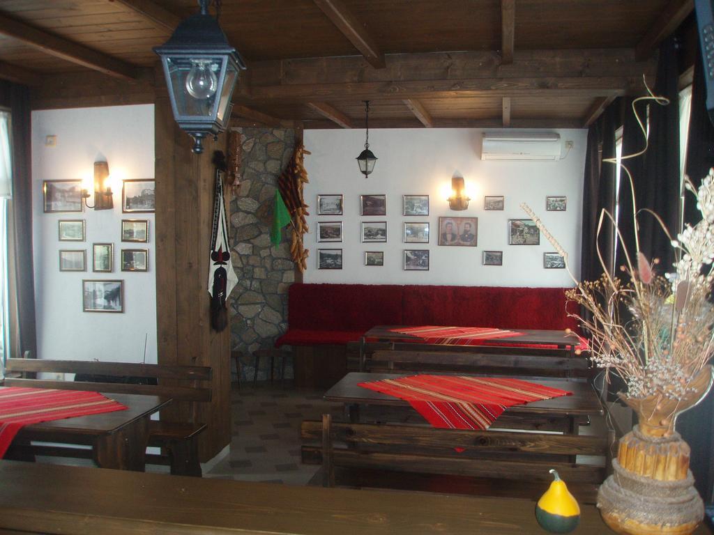 Mania Guest House Kalofer Εξωτερικό φωτογραφία