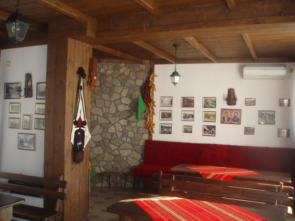 Mania Guest House Kalofer Εξωτερικό φωτογραφία