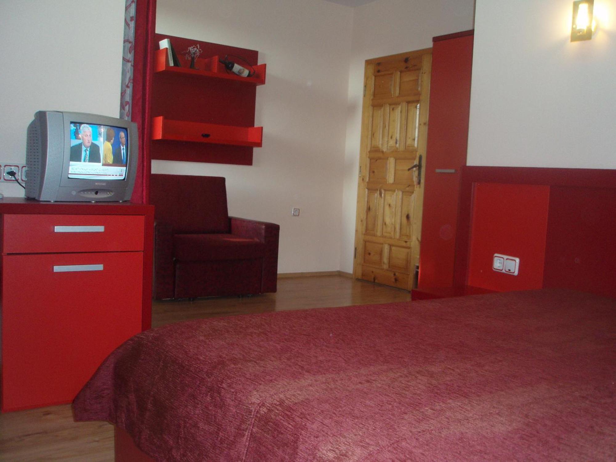 Mania Guest House Kalofer Δωμάτιο φωτογραφία