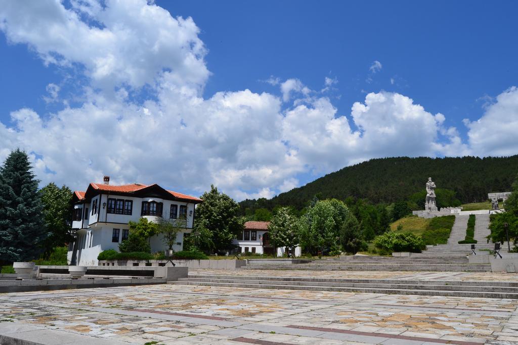 Mania Guest House Kalofer Εξωτερικό φωτογραφία